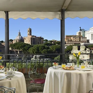 4* Hotel Forum